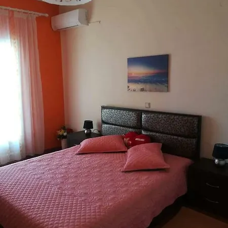 Marios Appartement Lákones